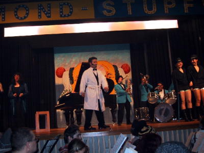 2002