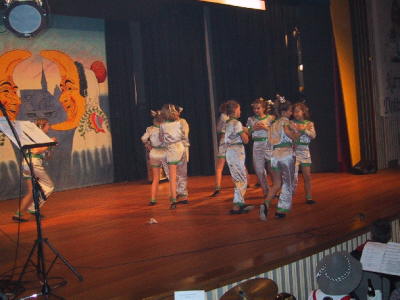 2002
