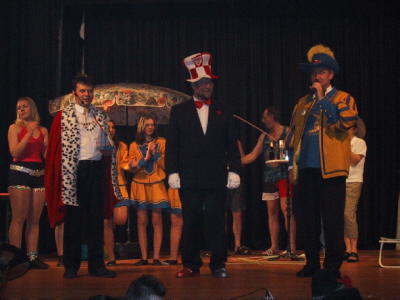 2002