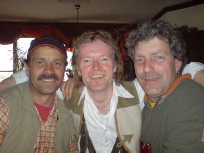 2008